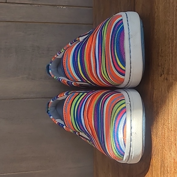 Dansko Sneaker Women's sz 37/6.5US Belle Multicolor Slip On Casual Shoes - Picture 5 of 10